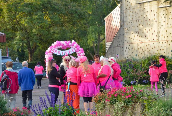 OCTOBRE ROSE : Blénod voit la vie en rose !