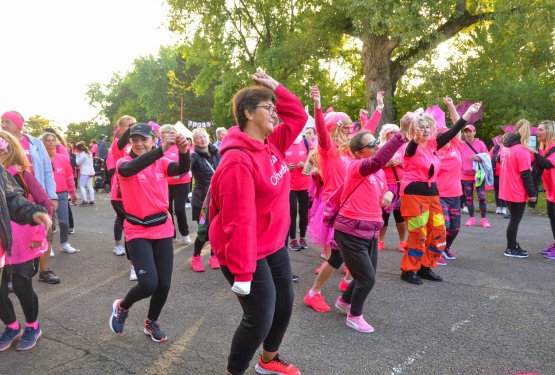 OCTOBRE ROSE : Blénod voit la vie en rose !