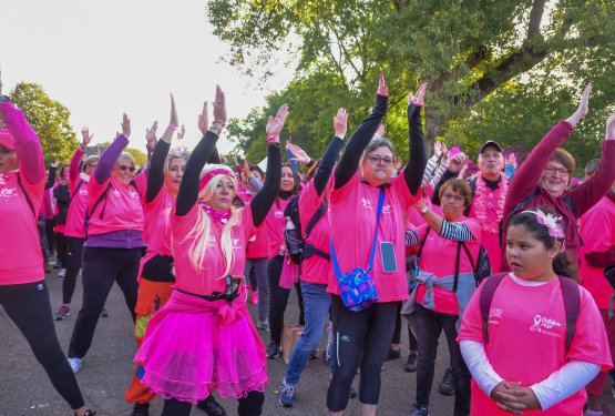OCTOBRE ROSE : Blénod voit la vie en rose !