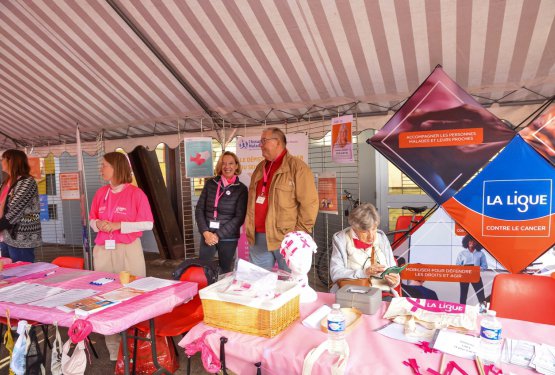 OCTOBRE ROSE : Blénod voit la vie en rose !