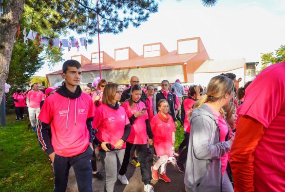 OCTOBRE ROSE : Blénod voit la vie en rose !