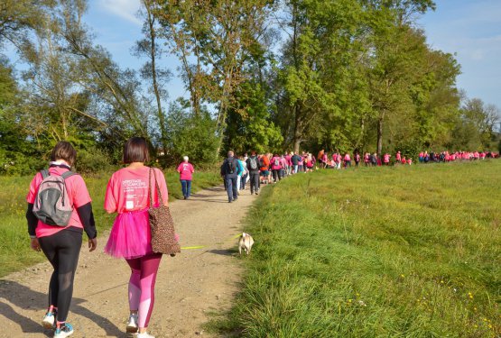 OCTOBRE ROSE : Blénod voit la vie en rose !
