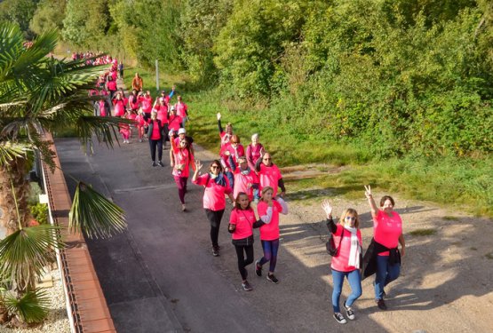 OCTOBRE ROSE : Blénod voit la vie en rose !