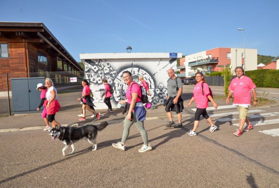 OCTOBRE ROSE : Blénod voit la vie en rose !
