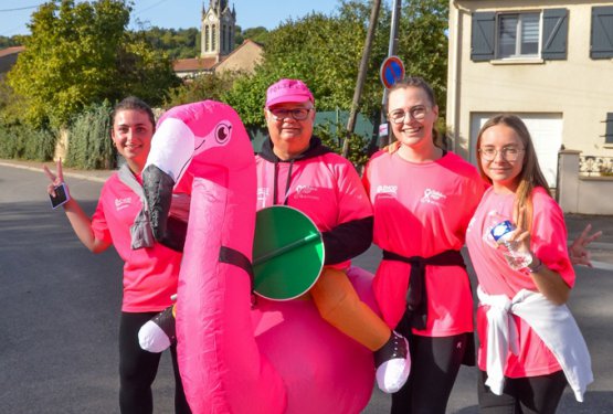 OCTOBRE ROSE : Blénod voit la vie en rose !