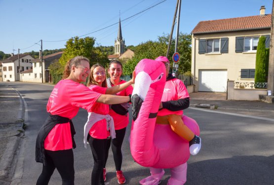 OCTOBRE ROSE : Blénod voit la vie en rose !