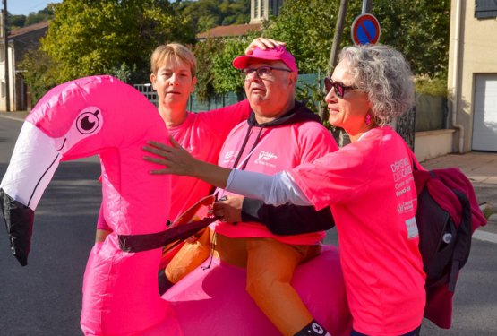 OCTOBRE ROSE : Blénod voit la vie en rose !