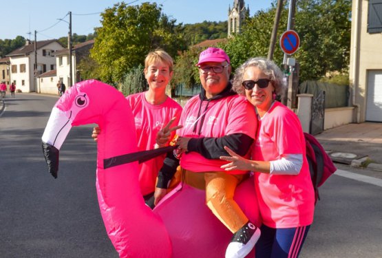 OCTOBRE ROSE : Blénod voit la vie en rose !