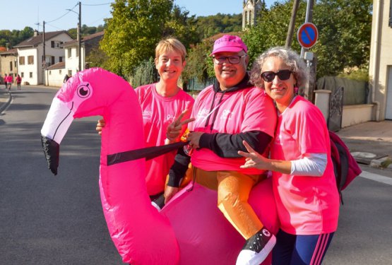 OCTOBRE ROSE : Blénod voit la vie en rose !