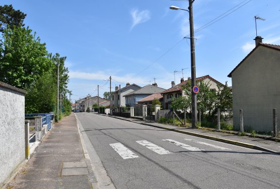 Début de la phase test du sens unique dans la rue du Saule !
